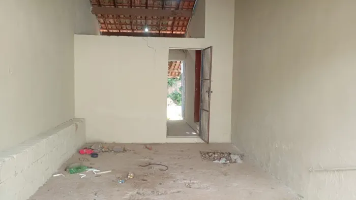 Vendo excelente imóvel em área de 728 metros quadrados