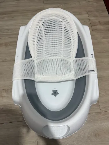 Banheira Dobrável Safety 1st com Redutor para Recém-Nascido - Excelente Estado