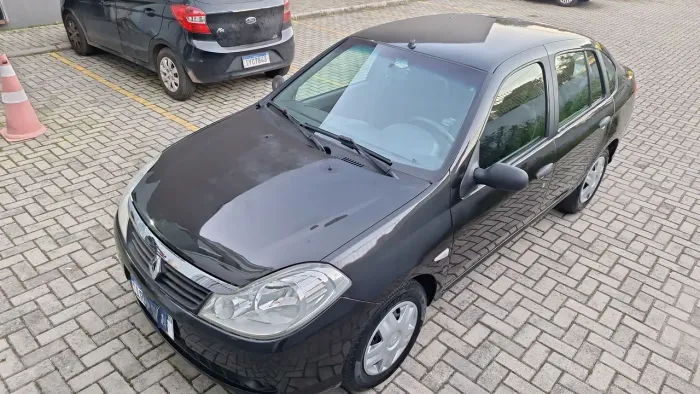 Renault Symbol Expression Hi-flex 1.6 8V 4P 2011