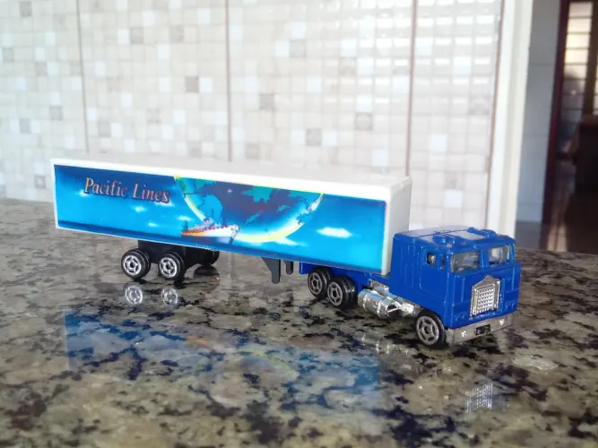 Miniatura Caminhão Carreta Anos 90 17 Cm