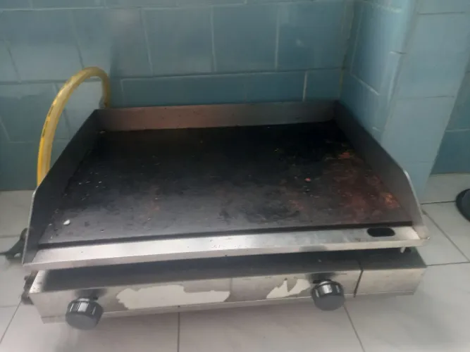 Chapa a gás e elétrica