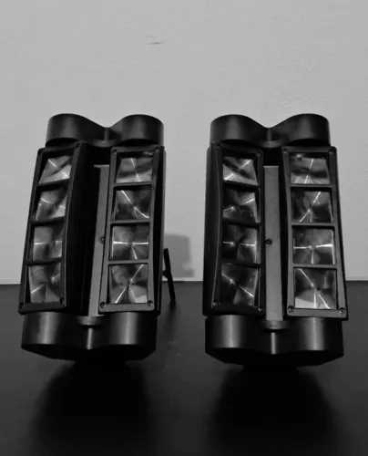 Mini Moving Head Luatek Spider 8 LEDs 5W RGBW DMX Bivolt