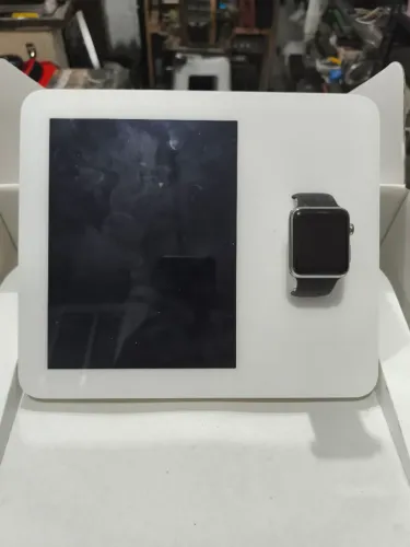 Tablet e relógio da Apple para decoração