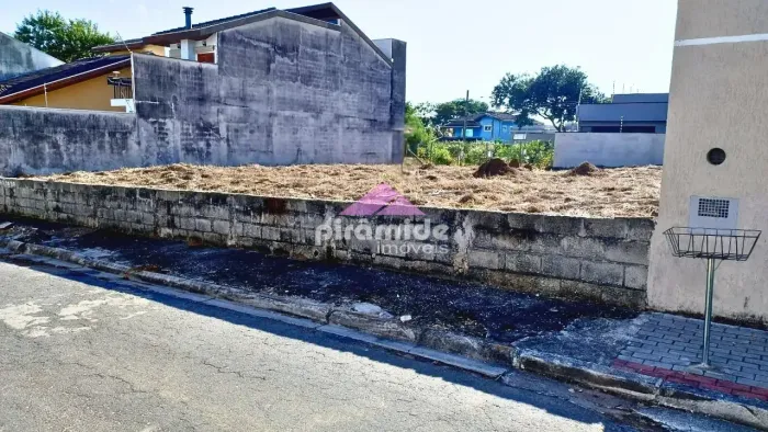 Terreno à Venda pronto para construir no Villa Branca em Jacareí SP