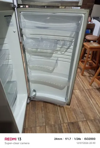 Geladeira GE 470 à venda! Excelente oportunidade de negócios, com funcionamento perfeito.