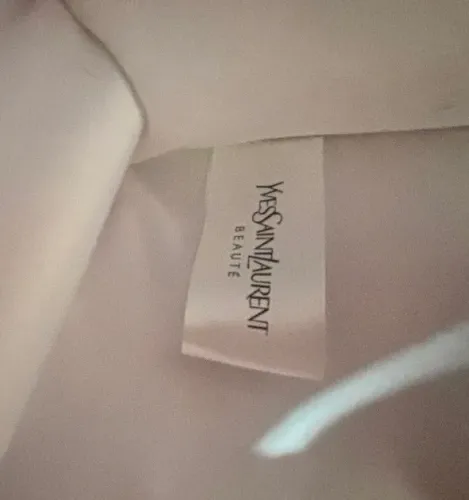 Necessaire YSL pequena branca