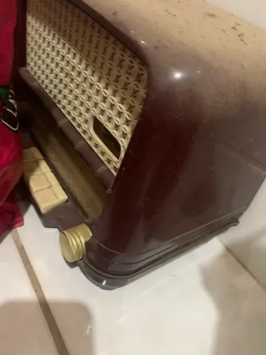 Rádio antigo anos 30 funcionando