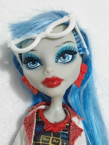 MONSTER HIGH GHOULIA YELPS