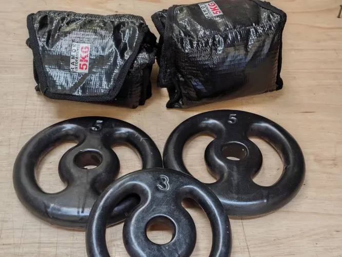 Anilhas + caneleiras, kit treino academia/casa. $380