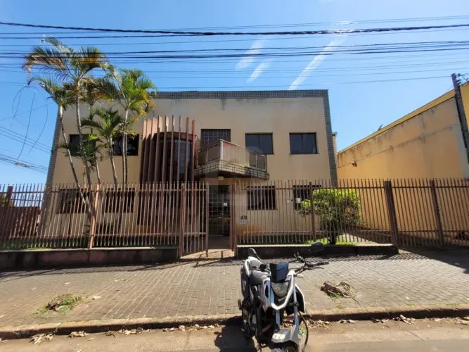 Prédio para venda no Segismundo Pereira