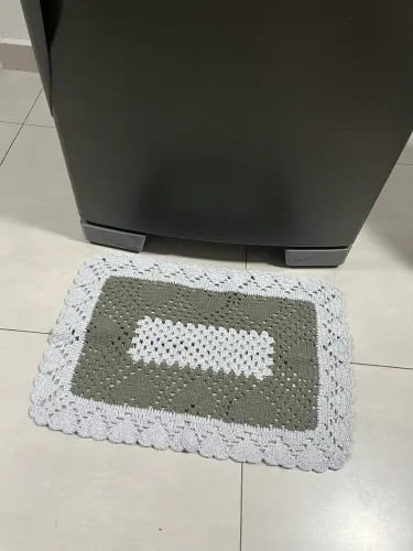 Tapete Verde com Cinza