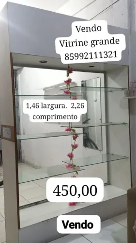 Vitrine grande 