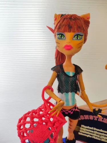 Boneca Toralei ghouls sports monster high 