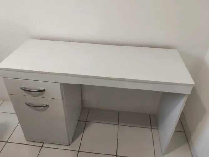 Mesa escritório semi nova