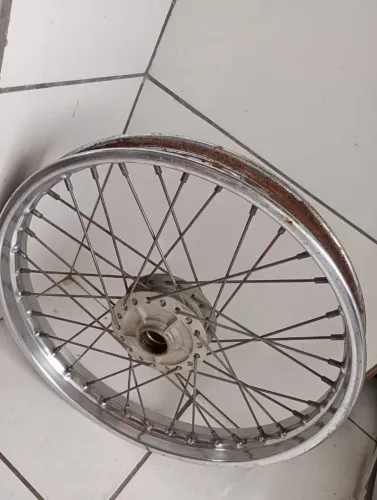 Roda dianteira