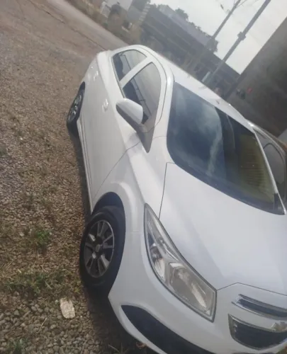 Chevrolet Prisma Sed. LT 1.0 8V Flexpower 4P 2015