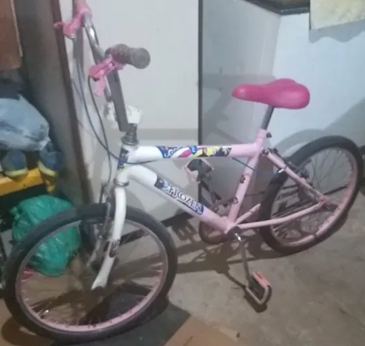 BICICLETA INFANTIL ÓTIMO ESTADO
