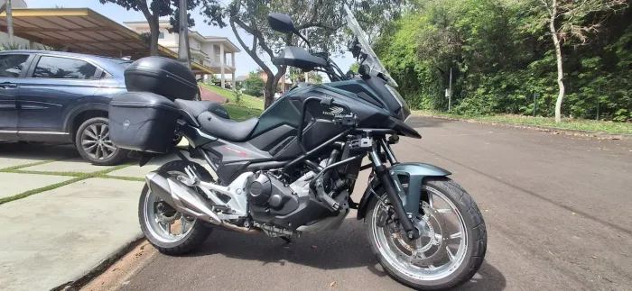 Nc 750 MARAVILHOSA