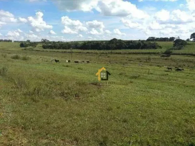 Sítio à venda, 545952 m² por R$ 5.188.800,00 - Zona Rural - Álvares Florence/SP