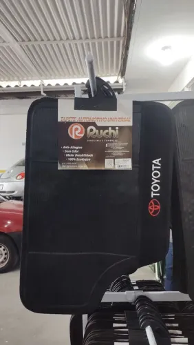 Promoção jogo de tapetes automotivo universal Bordado de 90,00 por apenas 69,90.