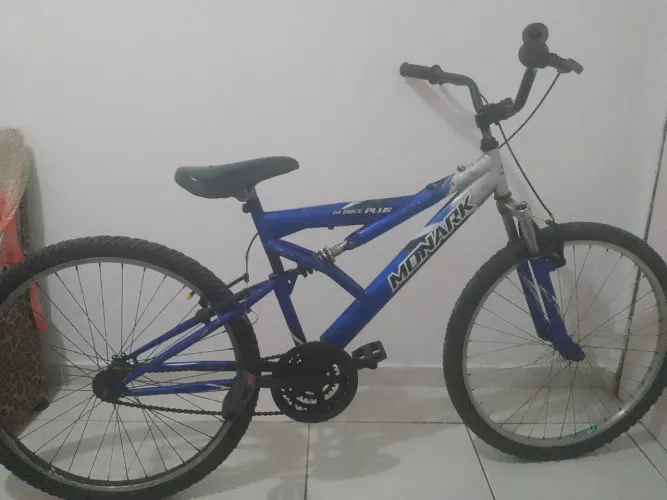 Vende-se Bicicleta aro 26