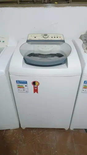 Vendo máquina  de lavar Brastemp 11kg bacia de inox voltagem 110 entrego com garantia 