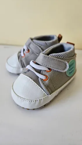 Tênis infantil bebê 4 a 6 meses tamanho 16