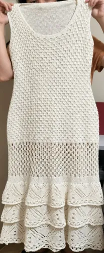 Vestido crochê/tricô Midi bege
