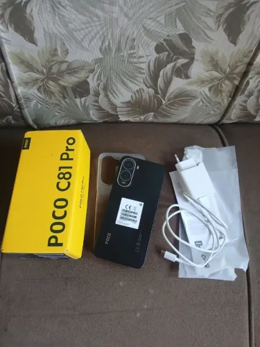 Poco c81 pro 128GB tirei so o lacre no completo 1000