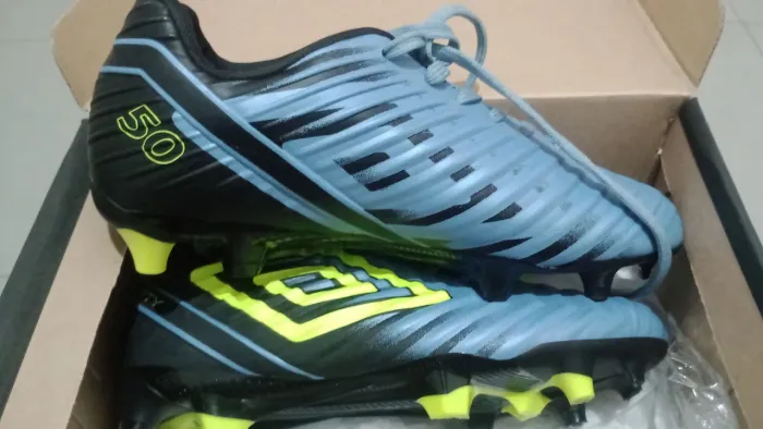 Chuteira Campo Umbro Fifty V Unissex