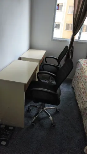MESA DE ESCRITÓRIO + CADEIRA