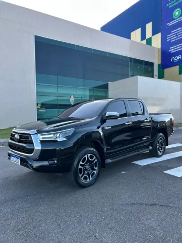 Toyota Hilux CD SRX 4X4 2.8 TDI 16V Diesel Aut. 2023