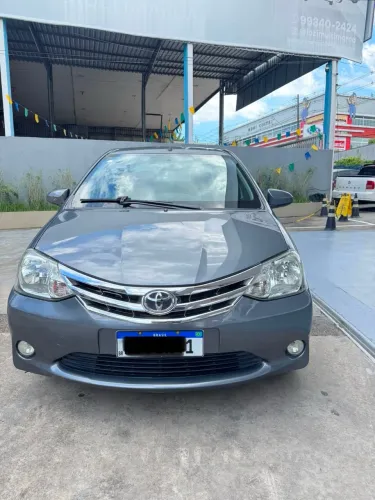 Toyota Etios XLS Sedan 1.5 Flex 16V 4P Mec. 2014