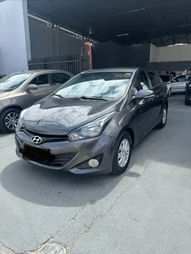 Hyundai HB20S C.style/c.plus1.6 Flex 16V Aut. 4P 2015