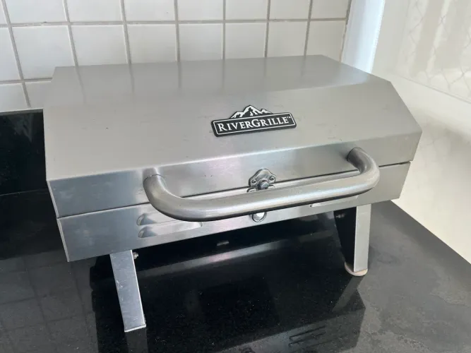 Churrasqueira a gás inox para varanda (RiverGrille)