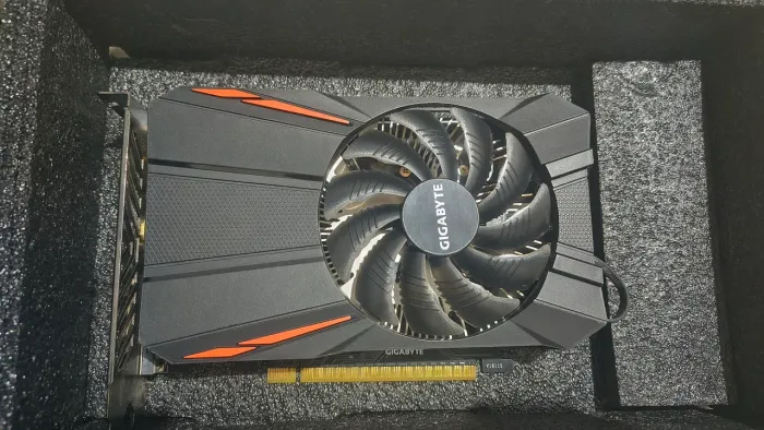 GTX 1050 2GB