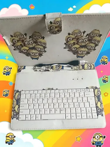 Capa para tablet Minions
