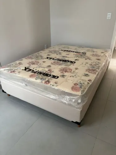 Colchão solaris casal<br>3 meses de gara<br>Contém 2 puxadores<br><br><br>830,00 até 12x