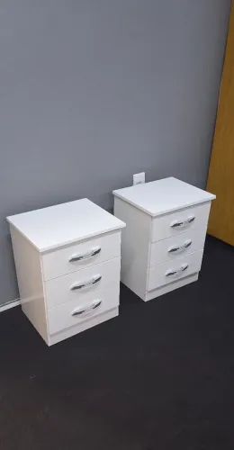 Mesinha de Cabeceira 
