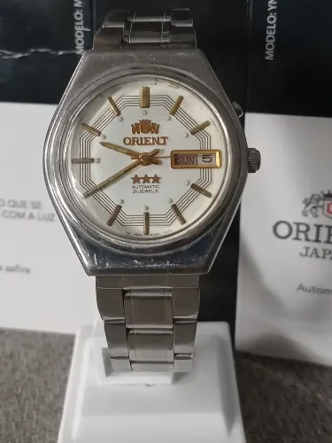 ORIENT CRYSTAL TRÊS ESTRELAS AUTOMÁTICO 1982