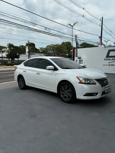 Nissan Sentra SL 2.0/ 2.0 Flex Fuel 16V Aut. 2015