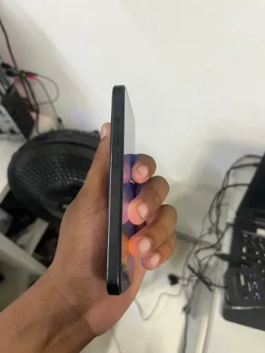 Vende-se iPhone 15 pro