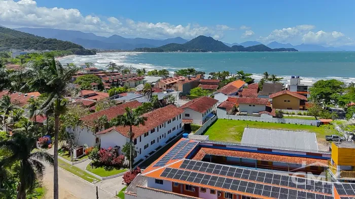 3 CASAS A PASSOS DO MAR NA PRAIA DAS TONINHAS - EXTREMA OPORTUNIDADE POR R$ 1.200.000,00