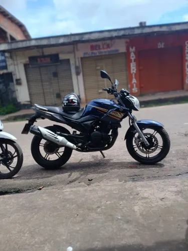 Yamaha Fazer 250