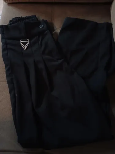 CALÇA SHUI OVERSIZED PREGAS TWILL ALFAIATARIA FW26
