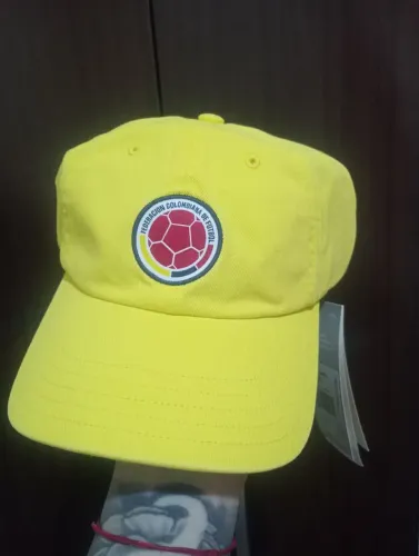 Boné Adidas Colômbia 2022