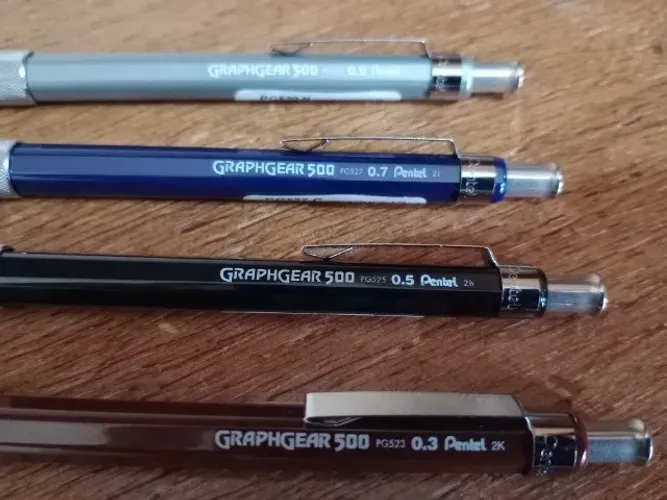 Kit de lapiseiras Pentel Graphgear 500