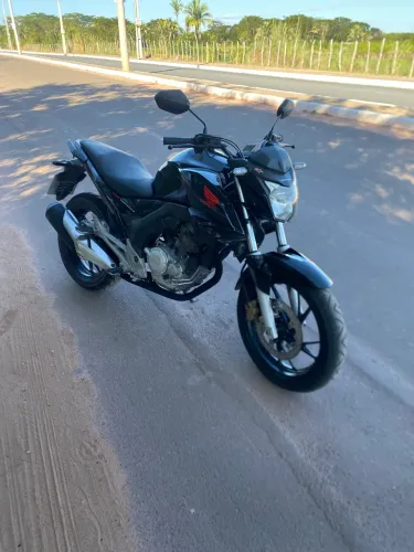 CB TWISTER