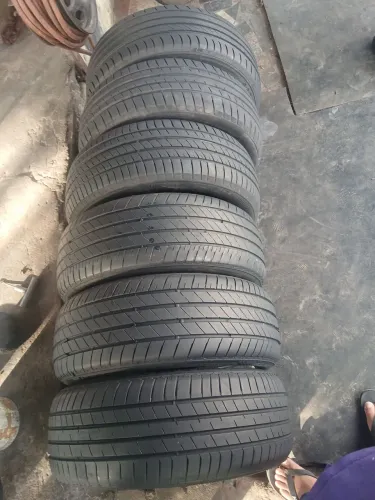 Pneus 205/50/17 