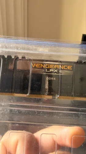 Memória RAM DDR4 Vengeance